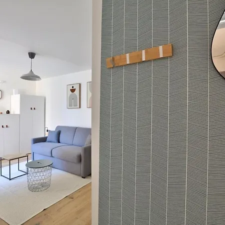 Chic And Modern Close To Place D'italie Paris