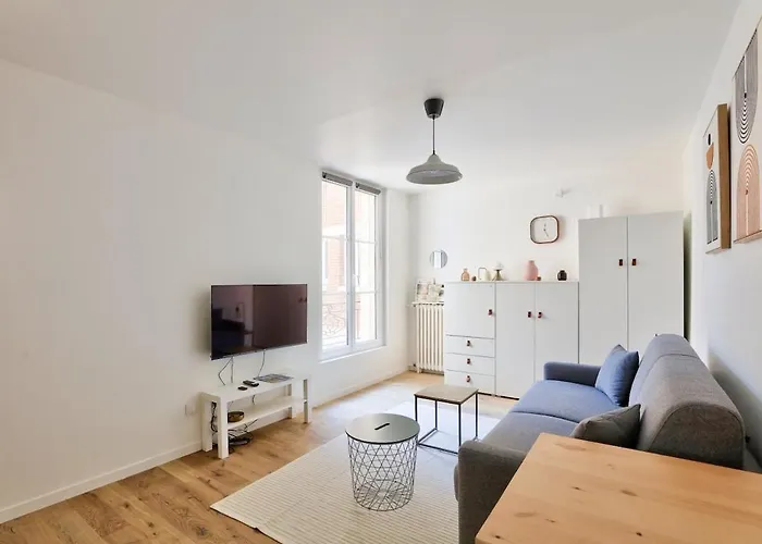 Chic And Modern Close To Place D'italie Apartment Paris